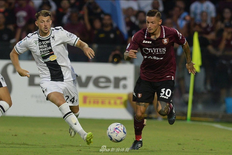 场表现出色 场表现出色