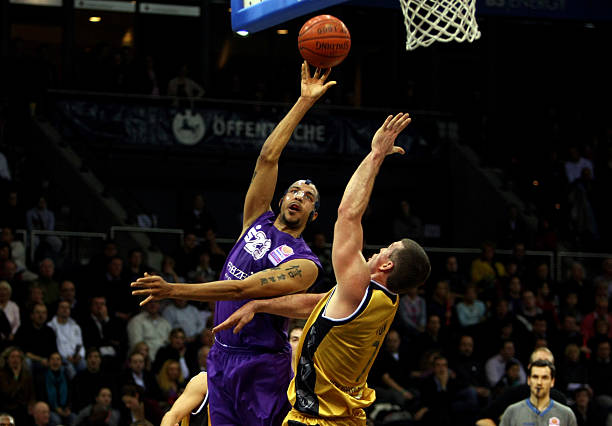 都为他奠定 都为他奠定