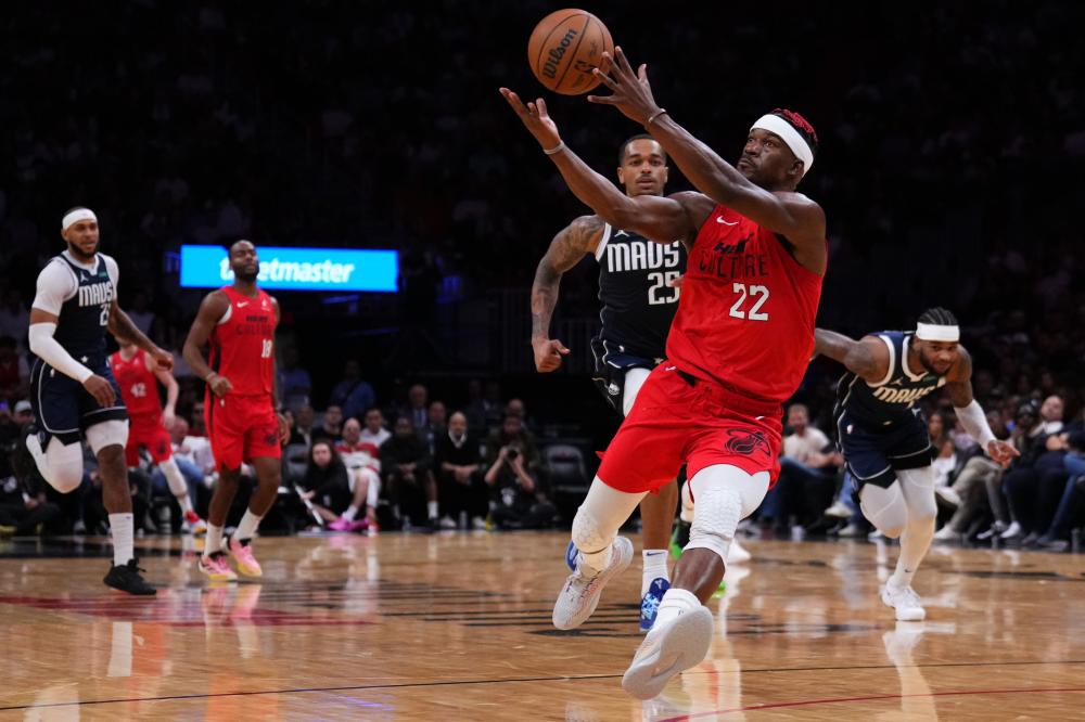 中就队长曹 中就队长曹