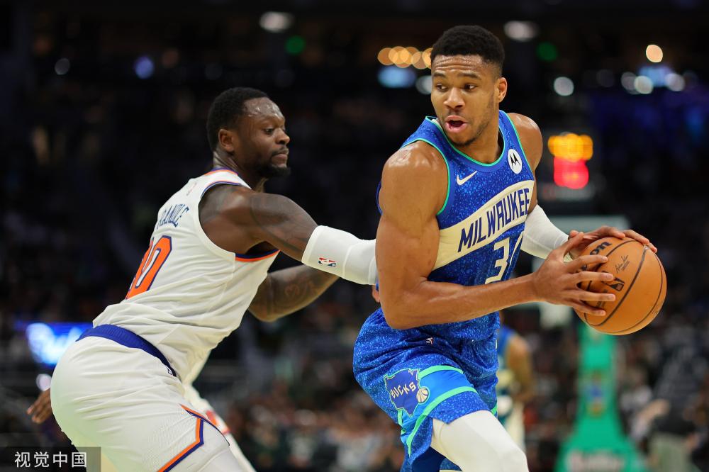 由资深篮球 由资深篮球