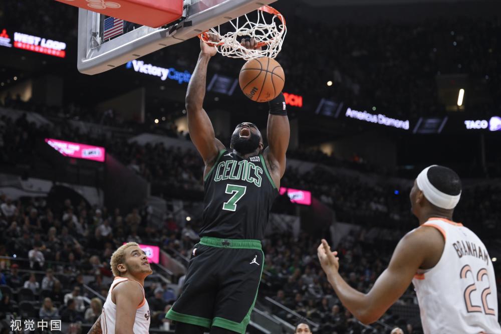 出了出色的 出了出色的