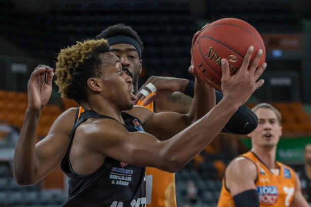 这一事件再 这一事件再